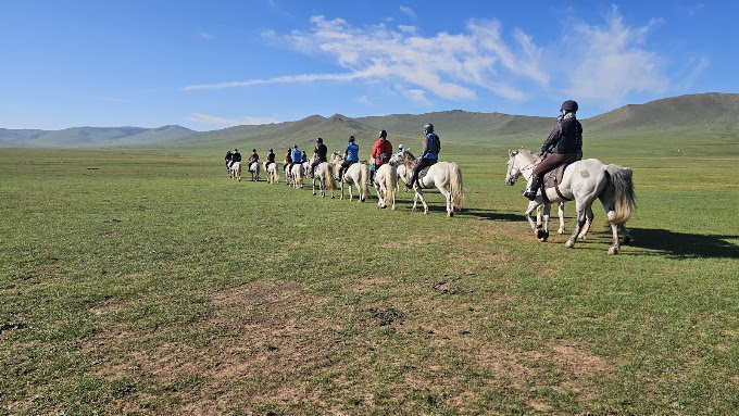 Nomadic horseback journey